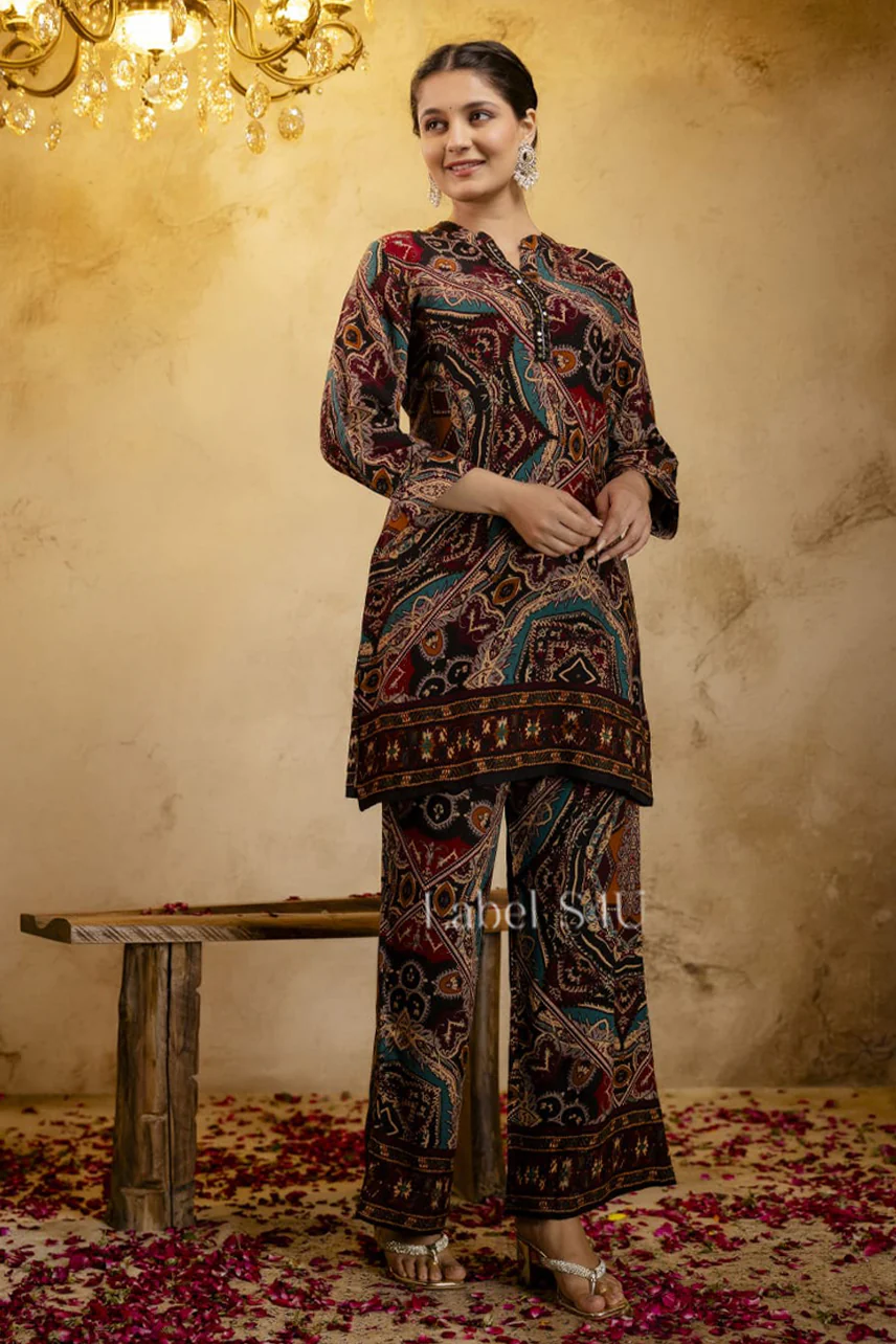 Abstract Printed-Co-ord Set