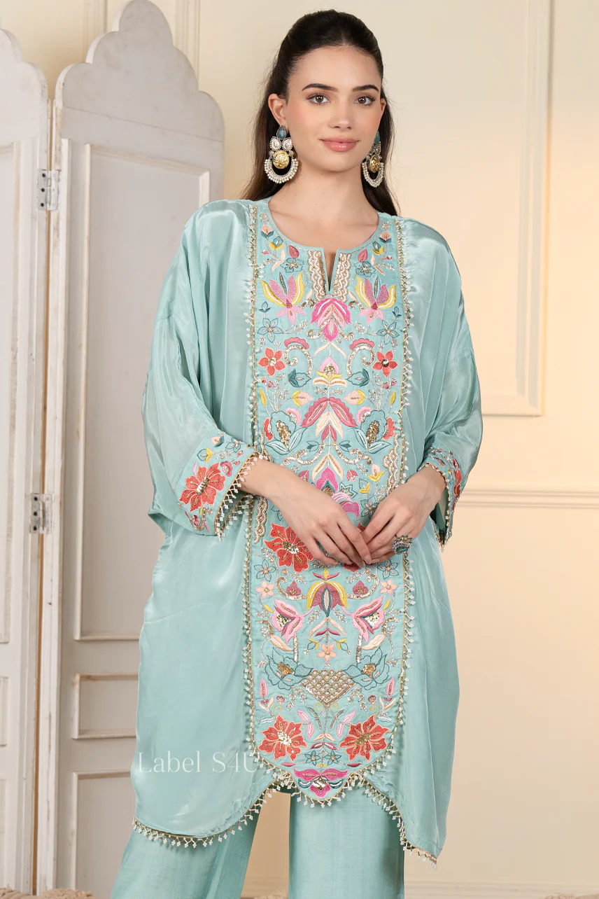 Alaya Embellished Kaftan Co-ord Set - Image 4