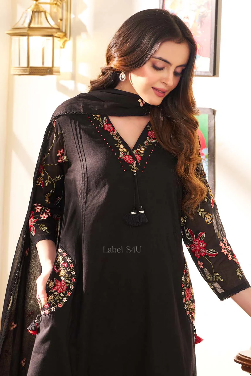 Alina Black Embroidered -Suit Set - Image 2