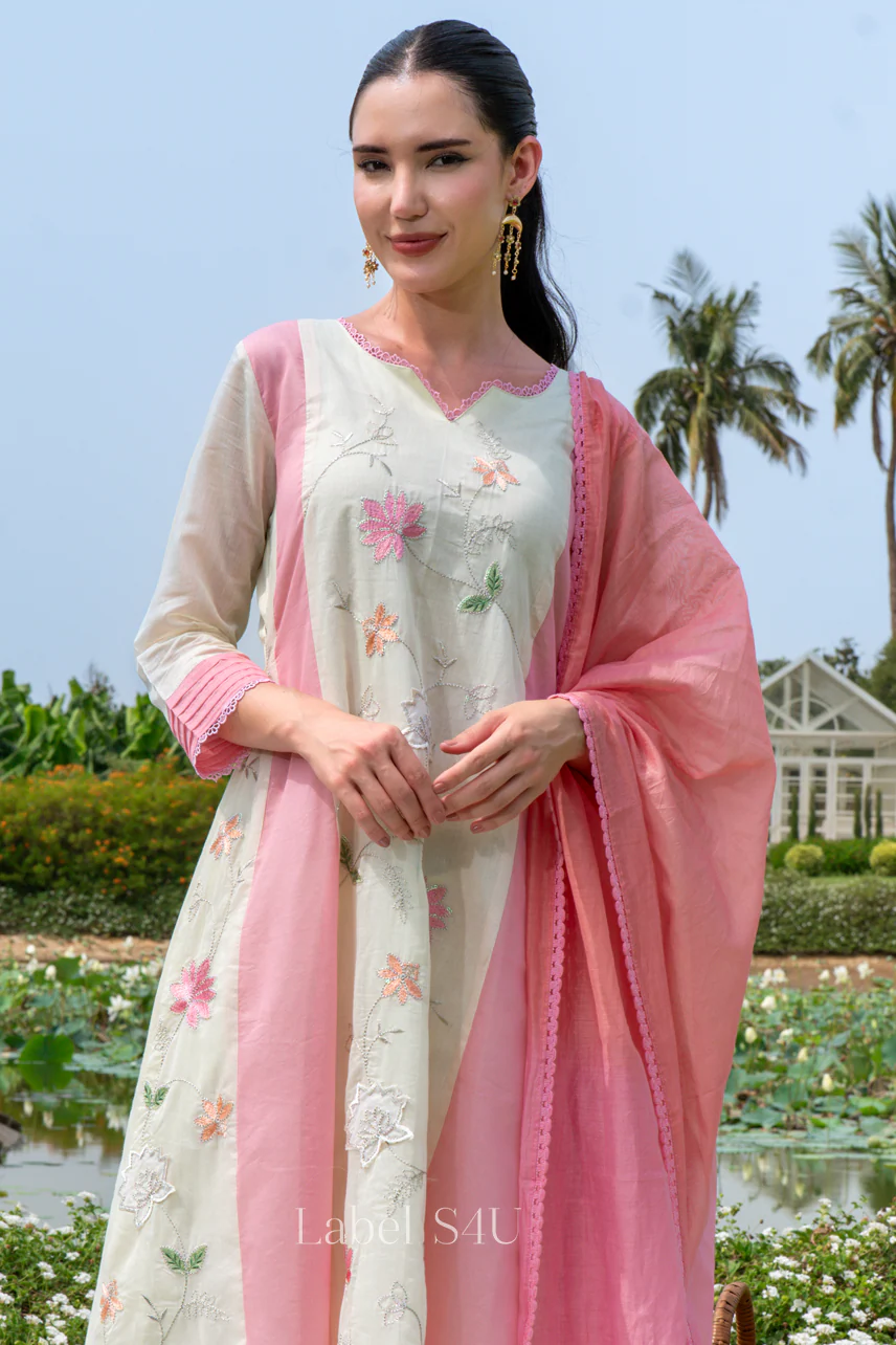 Bloomveil Embroidered Anarkali Set - Image 2