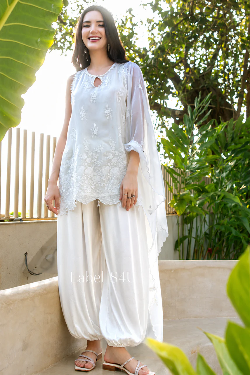 Camellia Organza Balloon Salwar Set