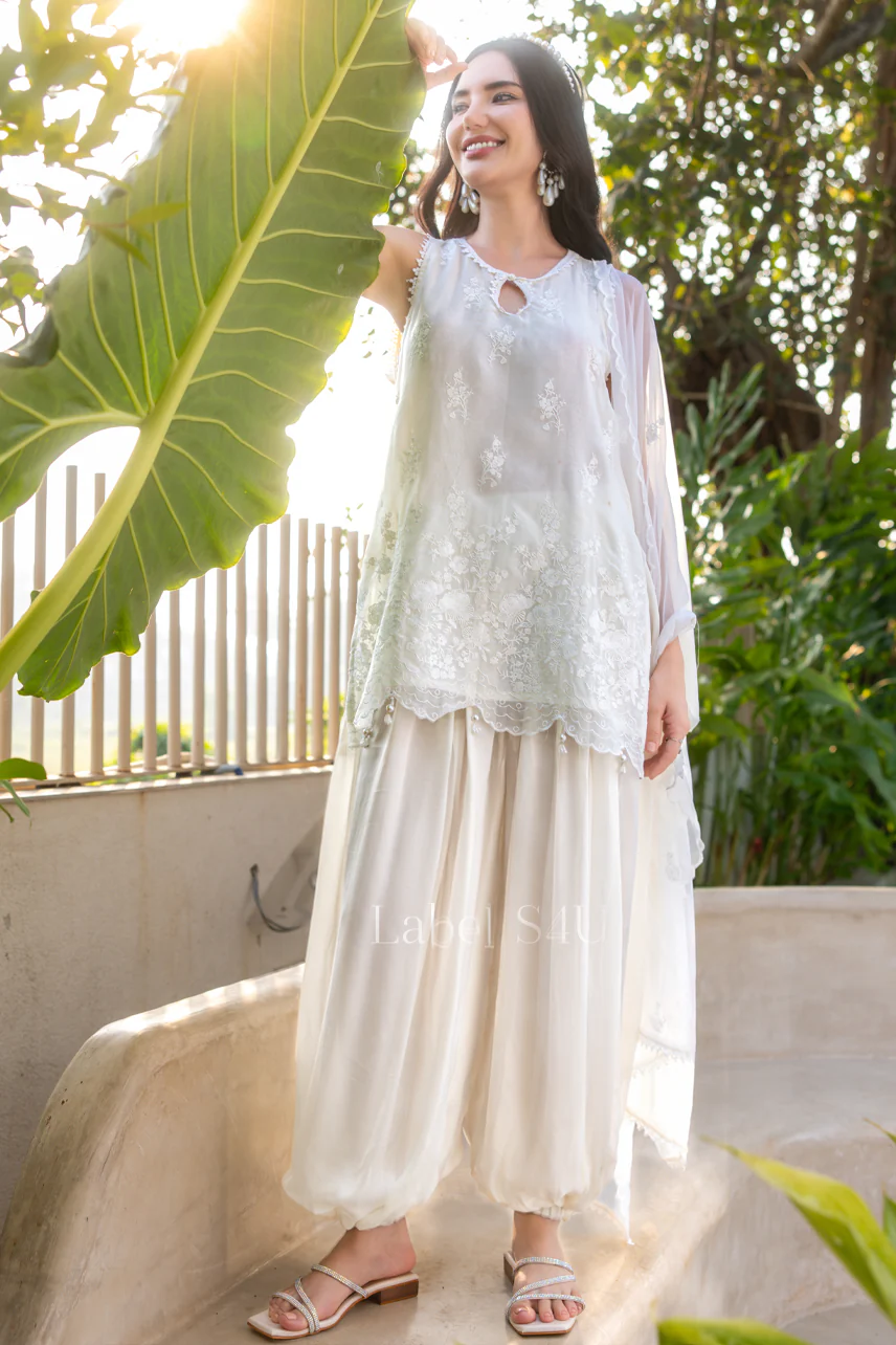 Camellia Organza Balloon Salwar Set - Image 3