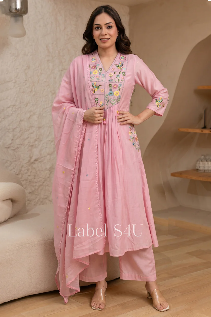 Floral Grace Embroidered Anarkali Set - Image 4