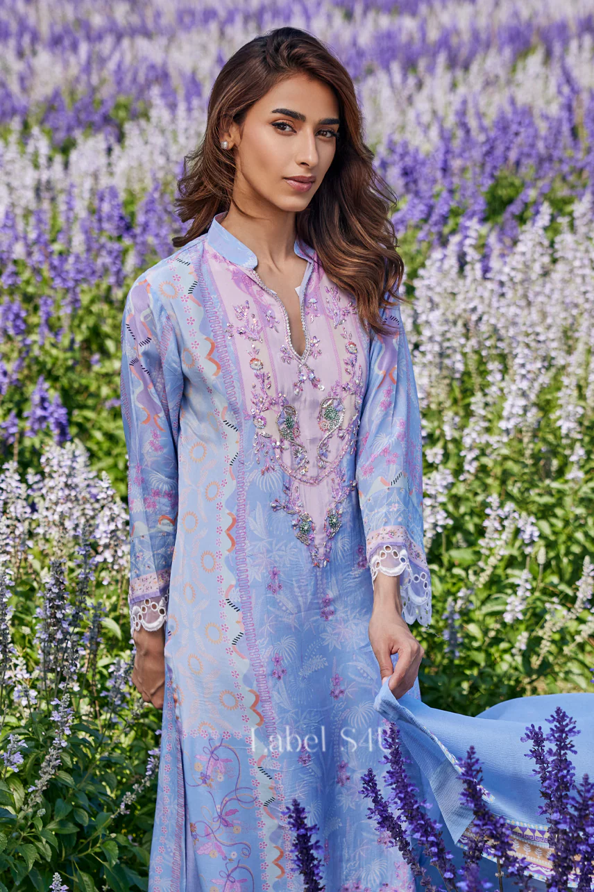 Gulzar-Floral Printed-Suit Set - Image 3