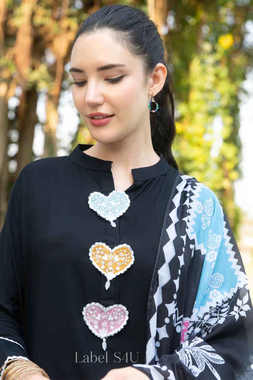 Heart Embroidered Cotton Suit Set - Image 2