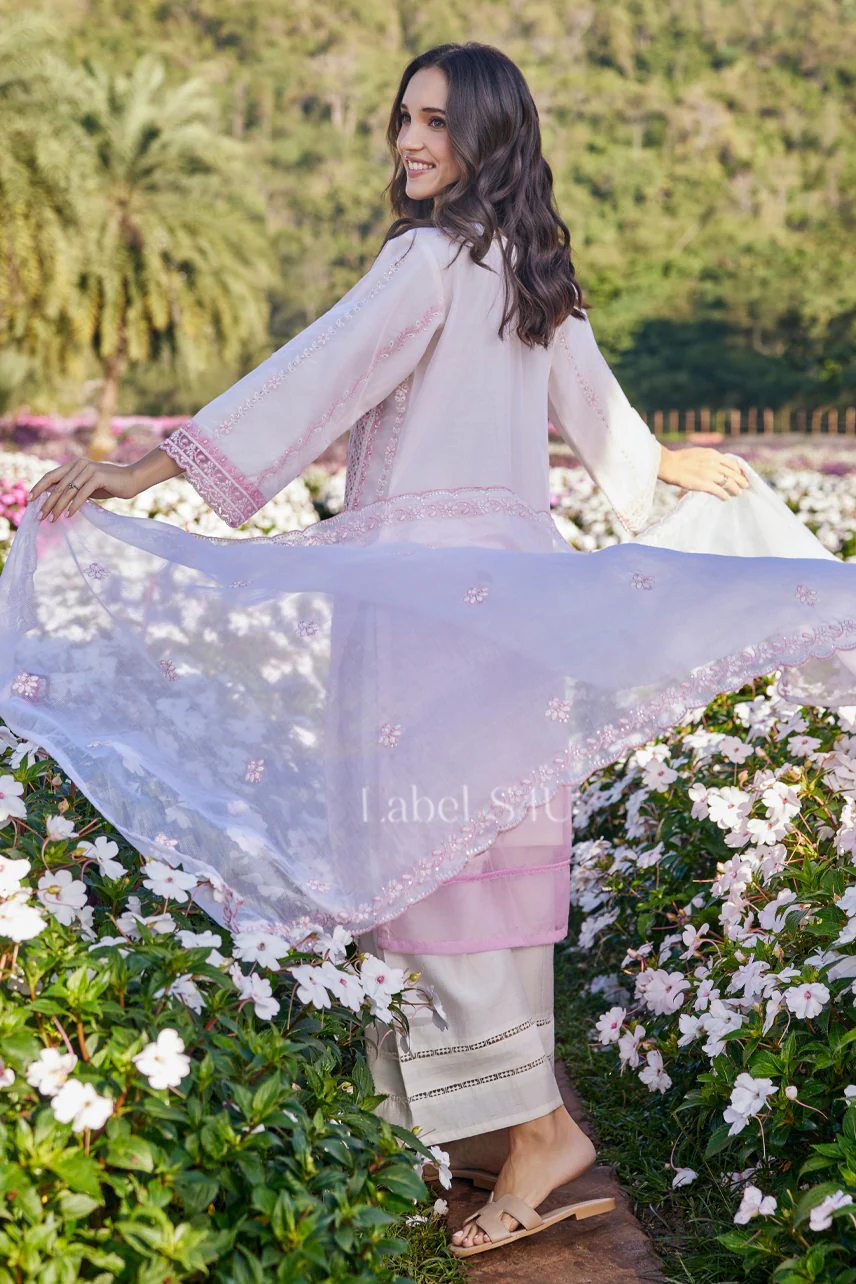 Husn Blush Cutwork-Suit Set - Image 3