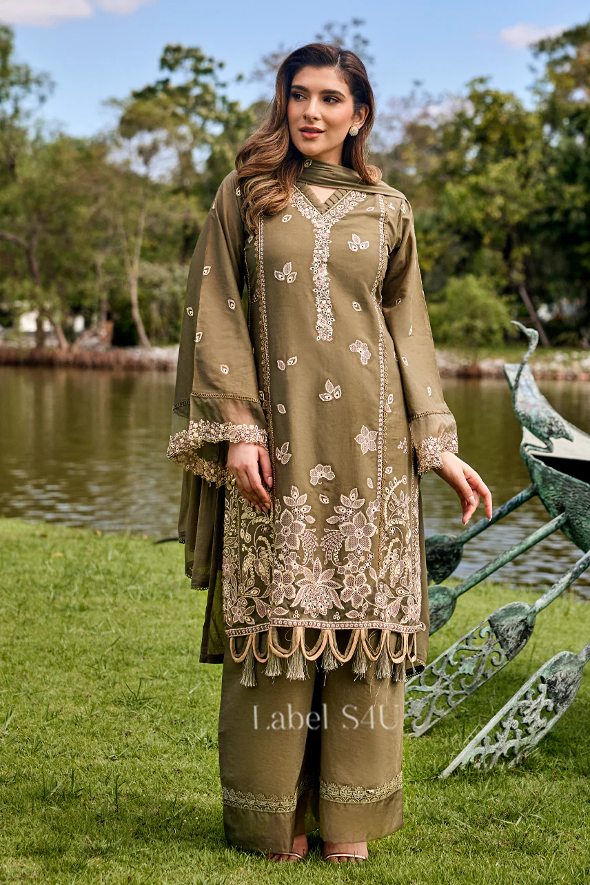 Mehfil-e-Olive Cotton Embroidered Suit Set - Image 4
