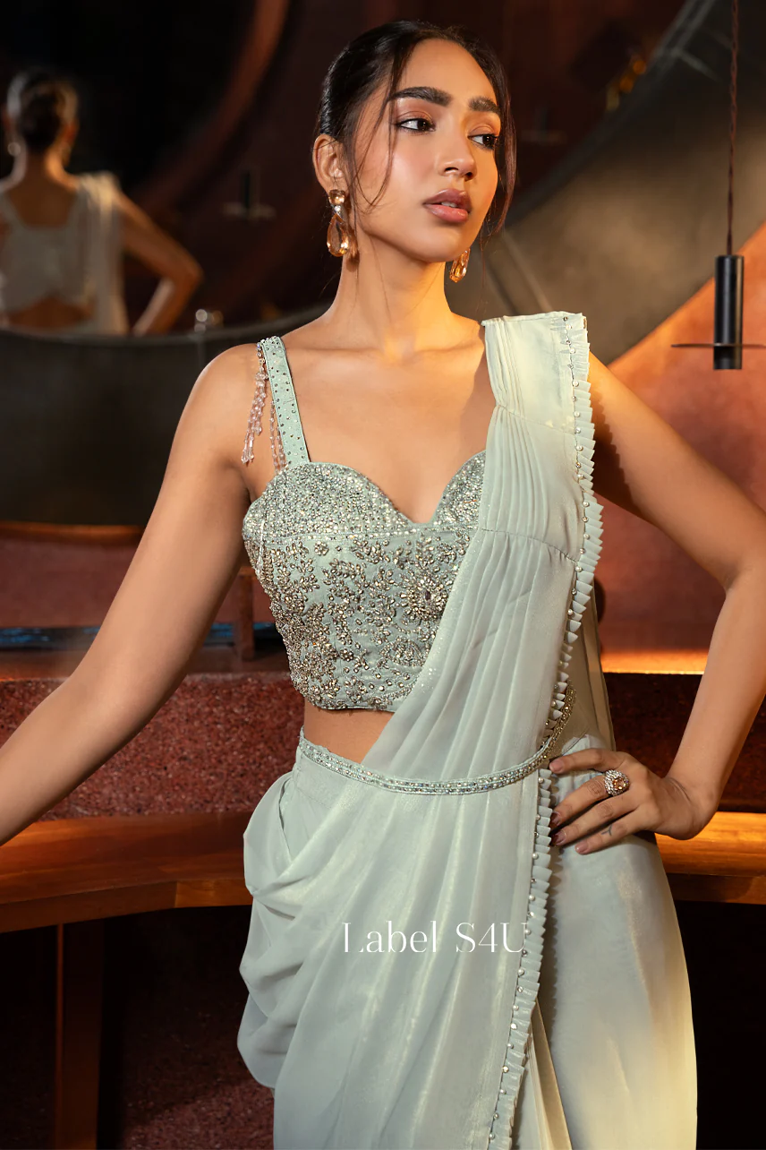 Moonlight Shimmer Pre-draped Saree - Image 4