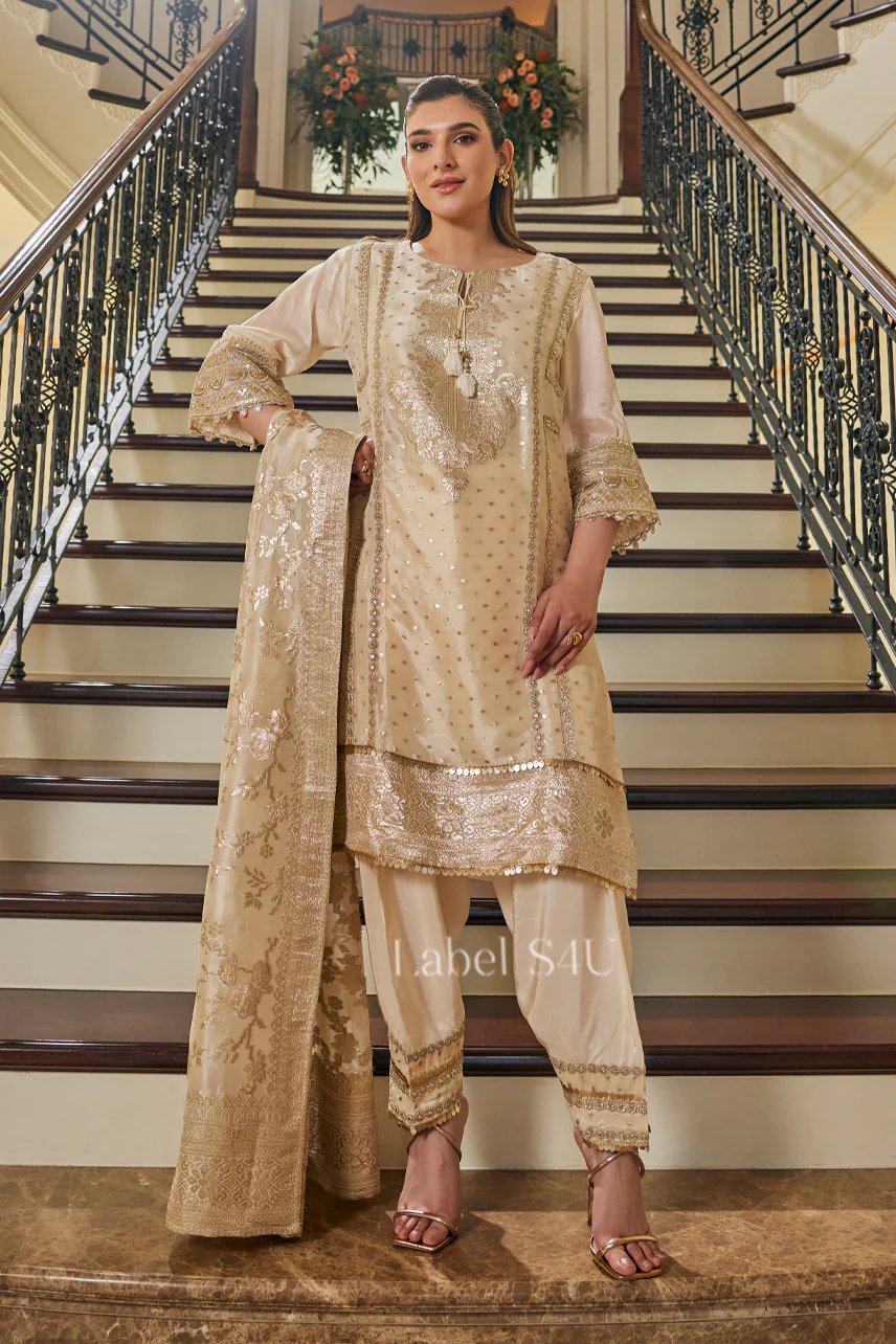 Nayab Banarasi-Suit Set