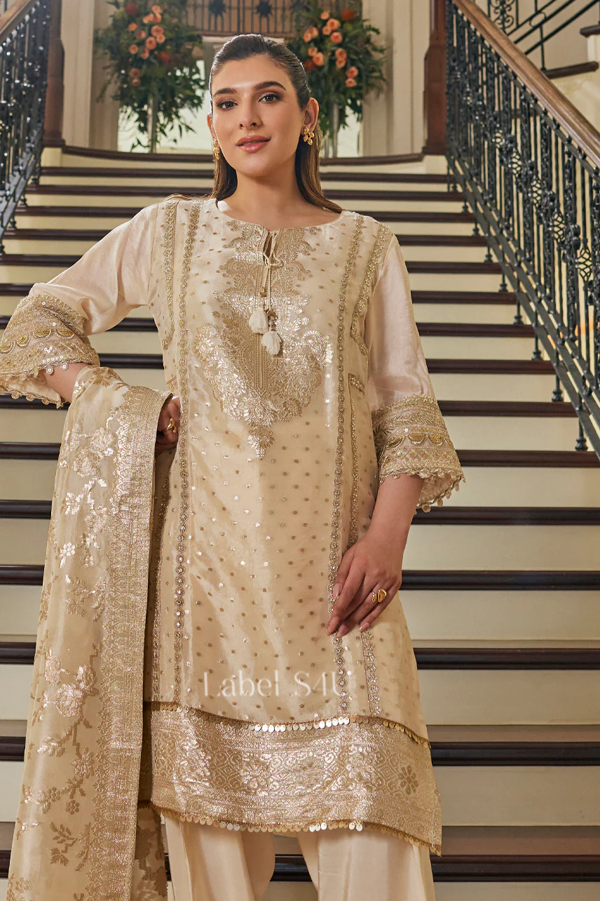 Nayab Banarasi-Suit Set - Image 3