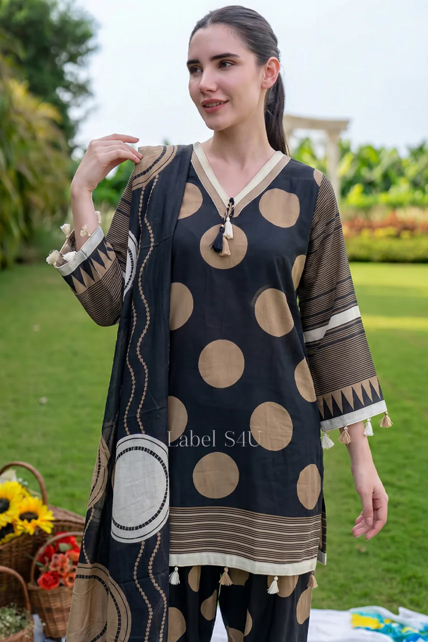 Noor Polka Dot Farshi Salwar Set - Image 2
