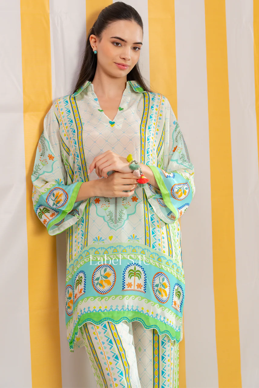 Oasis Printed Crepe Co Ord Set - Image 3
