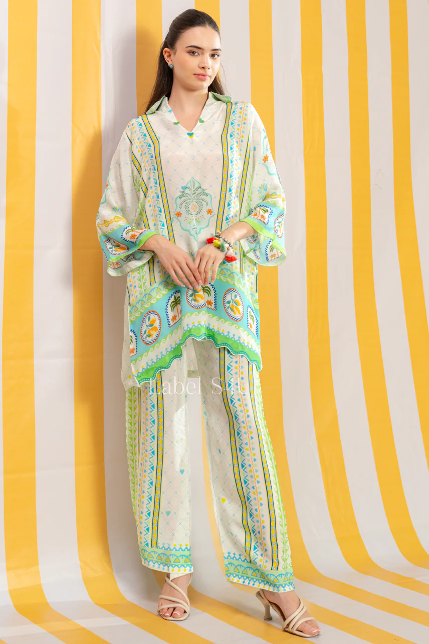 Oasis Printed Crepe Co Ord Set - Image 4