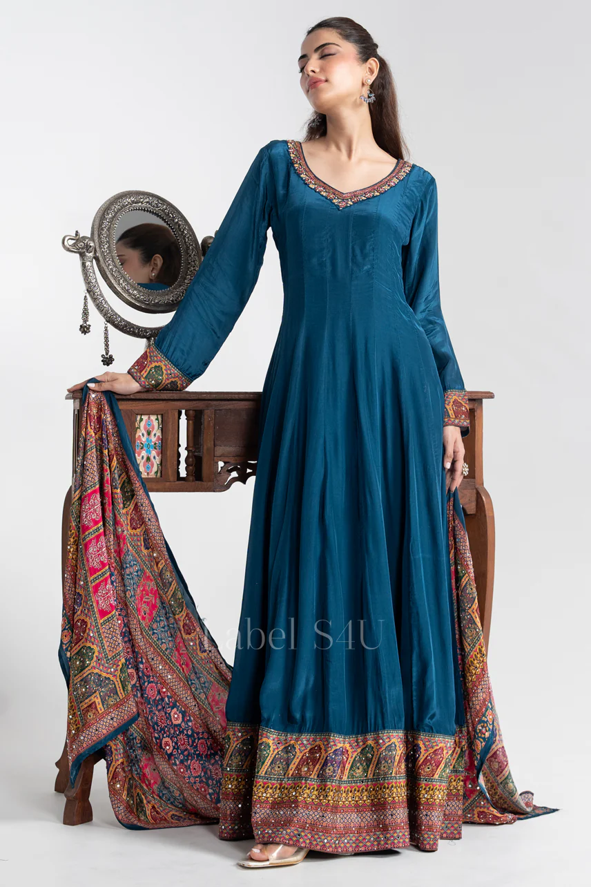 Royal Radiance-Anarkali Set