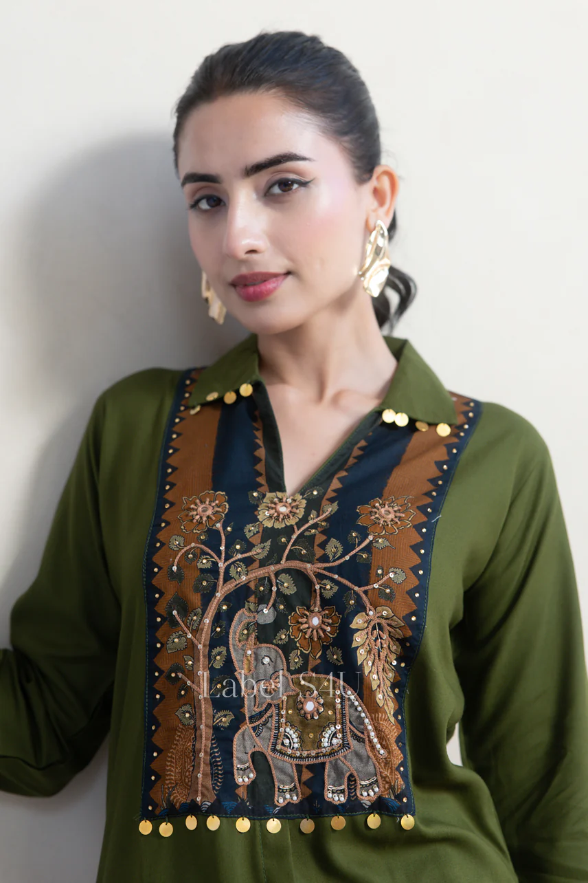 Tapestry Embroidered Printed Co-Ord Set - Image 2