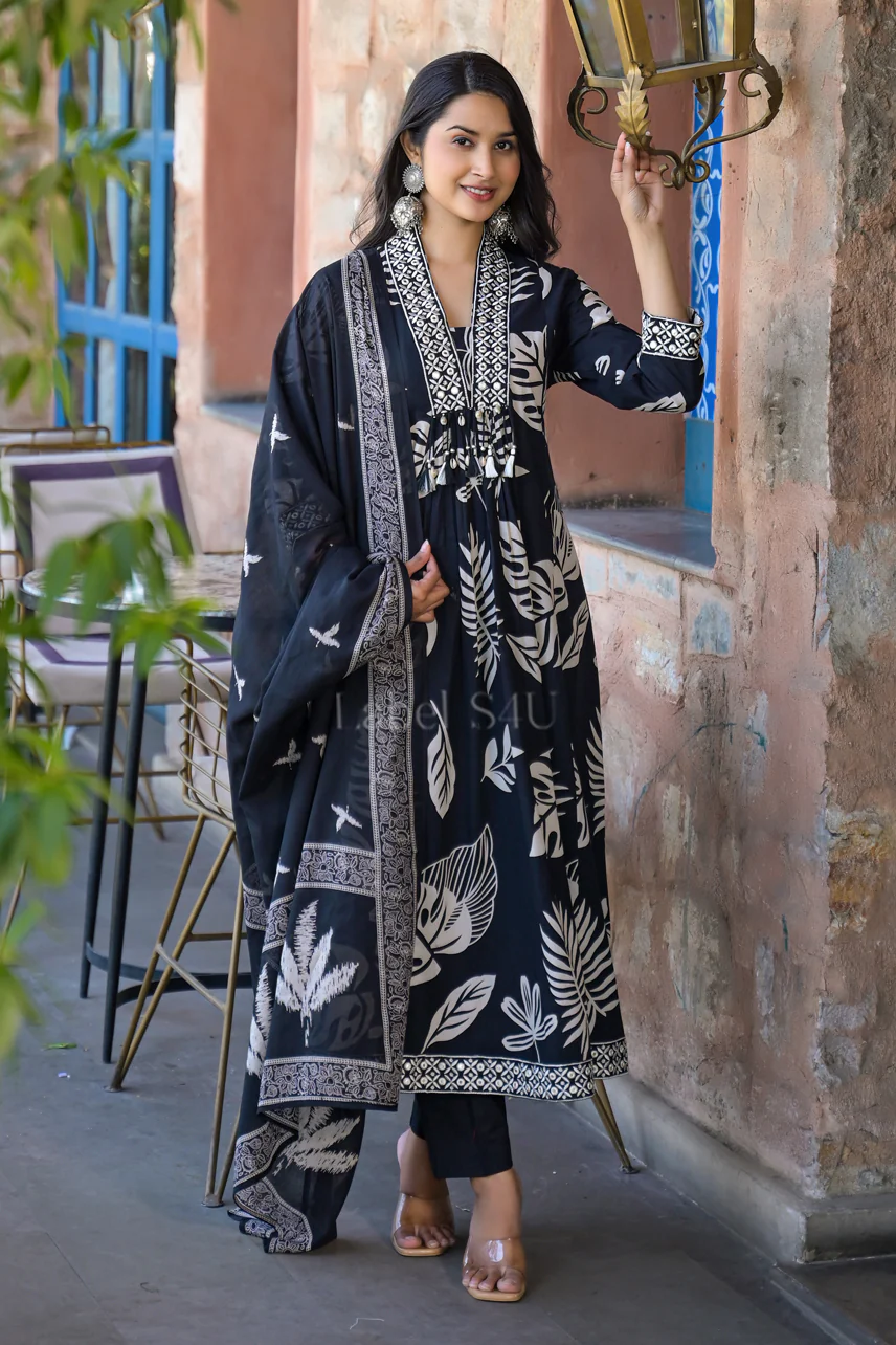 Verdant Vibe-Suit Set - Image 4